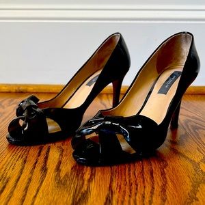 Ann Taylor Heels with Bow
